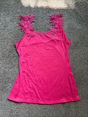 Women’s Floral Strap Fuchsia Tank Top